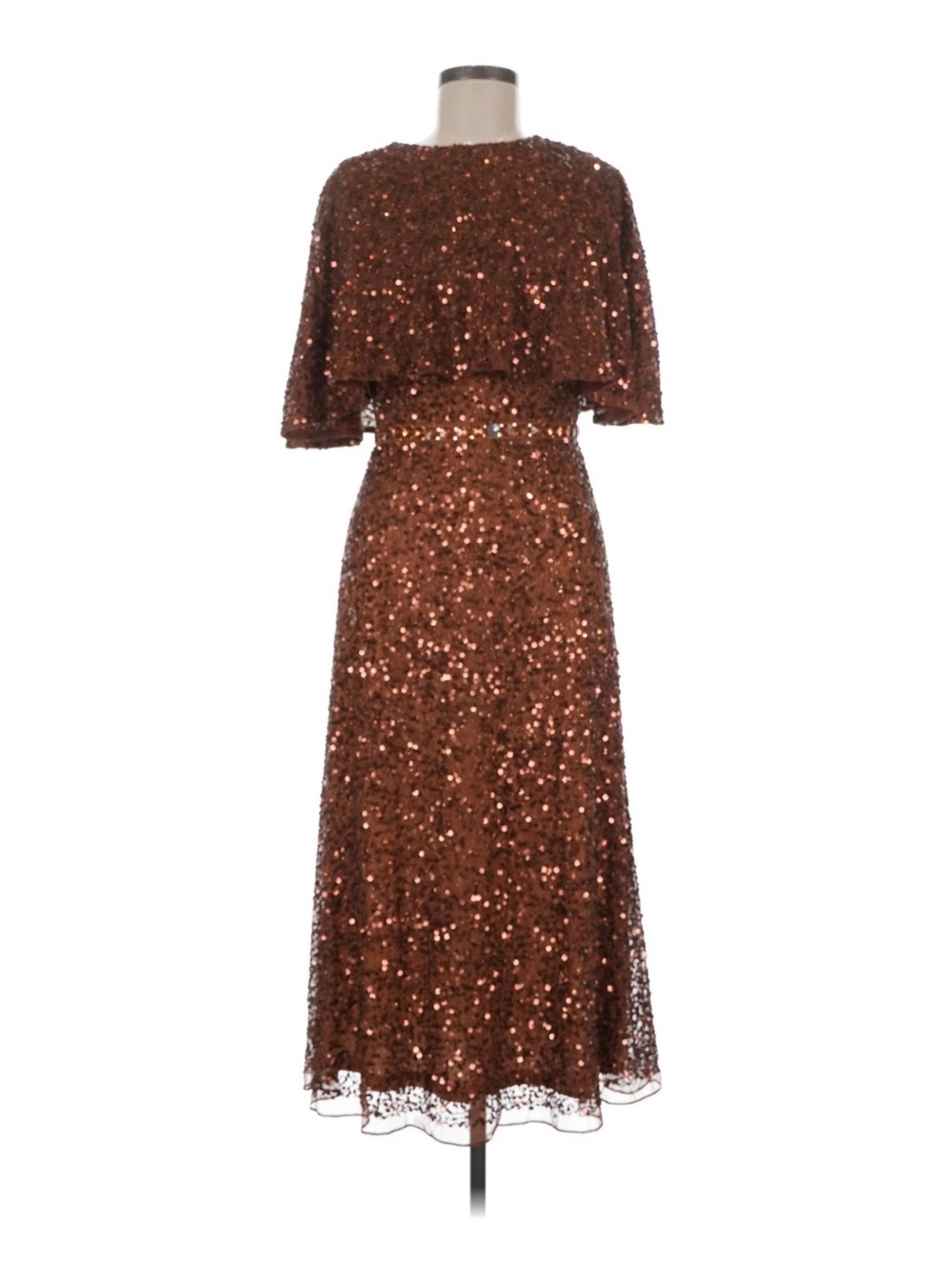 Mac Duggal 10